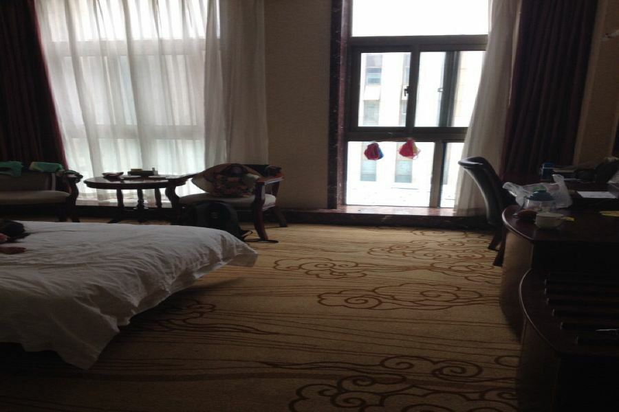 Weihai Happy Hot Spring Hotel ภายนอก รูปภาพ